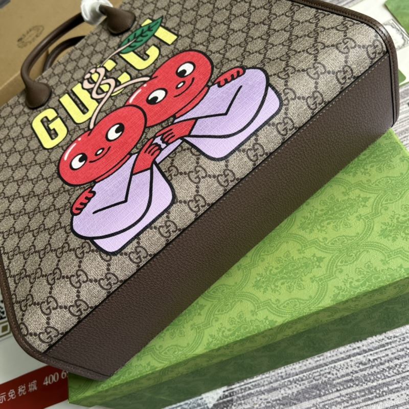 Gucci Shopping Bags